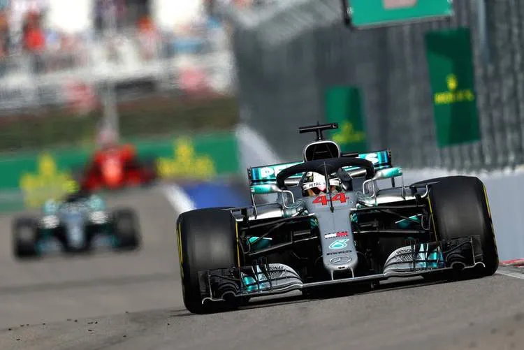 lewishamiltonf1grandprixrussiagehocembfxjx