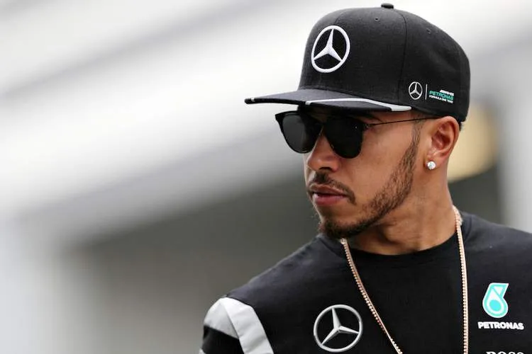 lewishamiltonf1grandprixrussiapracticegeuipxmqwkux