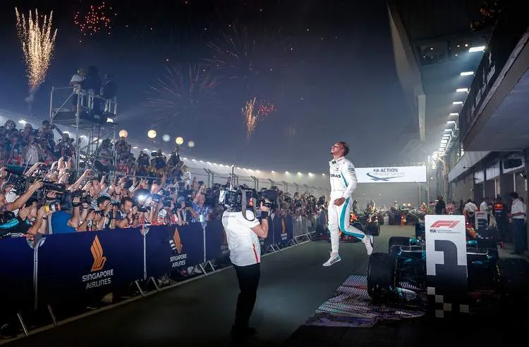 lewishamiltonf1grandprixsingapore7onl02odwhex