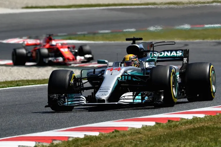 lewishamiltonspanishf1grandprixdlskdgxnsoux
