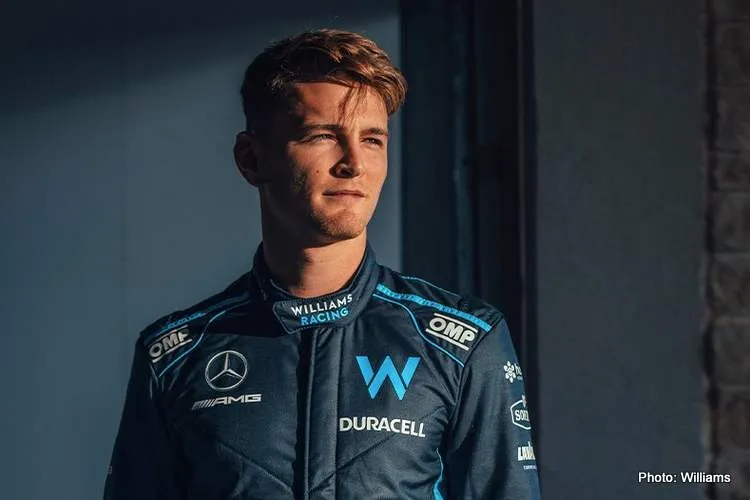 logan sargeant f1