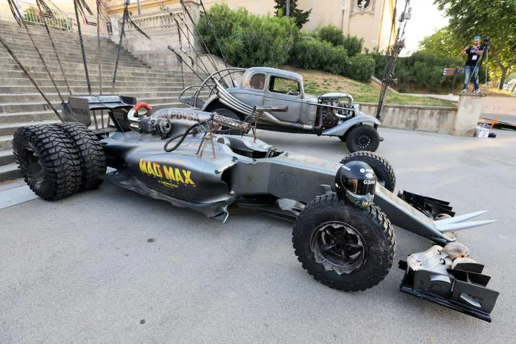 mad max lotus 001