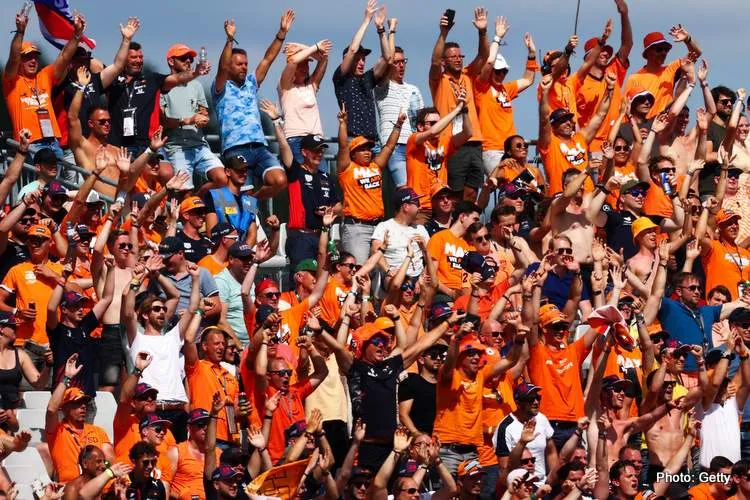max verstappen fans
