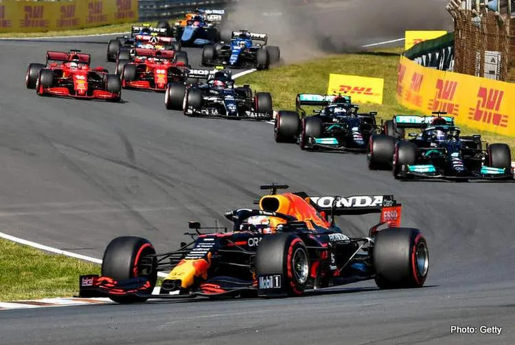 max verstappen leads zandvoort winner f1 dutch grand prix 001