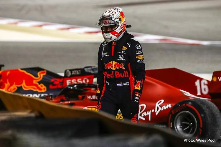 max verstappen red bull racing crash sakhir