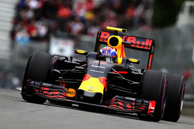 maxverstappencanadianf1grandprixqualifyinggc2a8ey6maqx