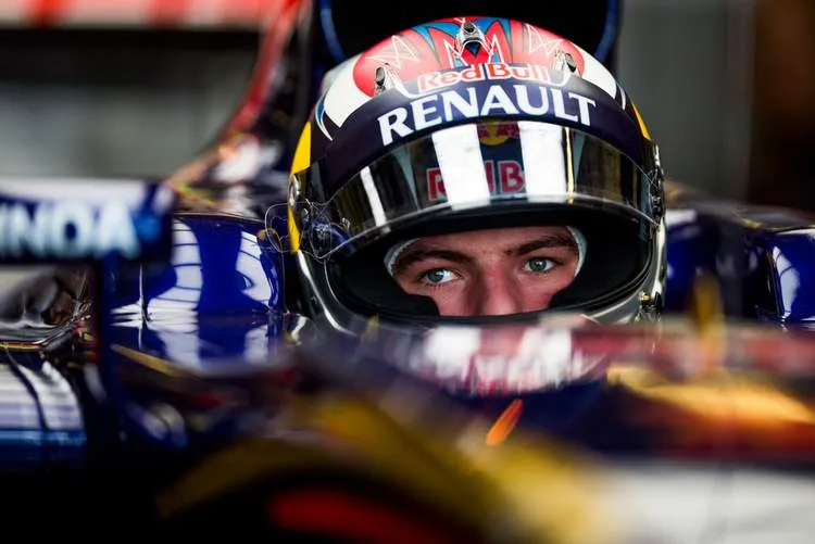 maxverstappenf1grandprixabudhabipractice8mz3bvwsbadx
