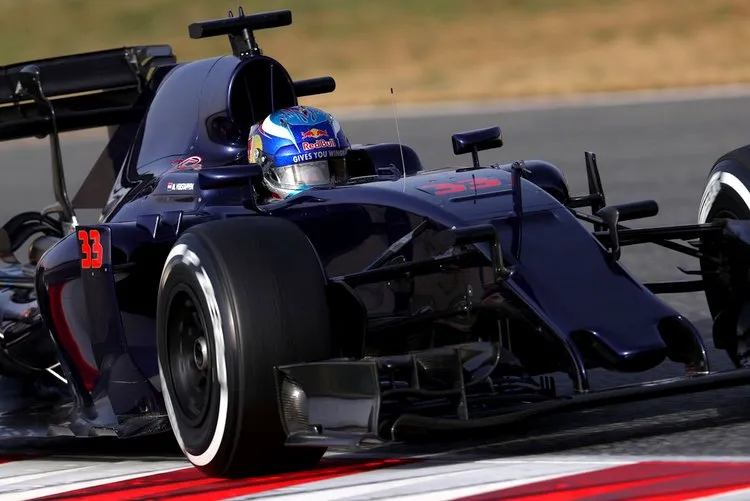 maxverstappenf1testingbarcelonadaytwoqrp4ka5 hthx
