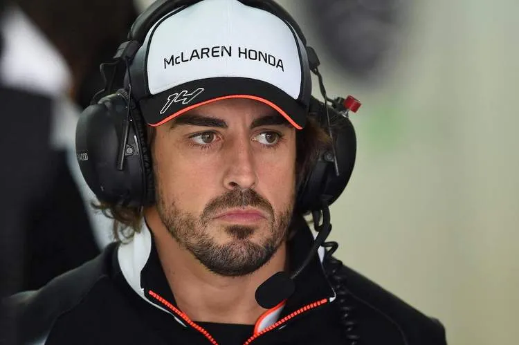 mclaren pilot fernando alonso fuehlt sich in der formel 1 ausgebremst 001