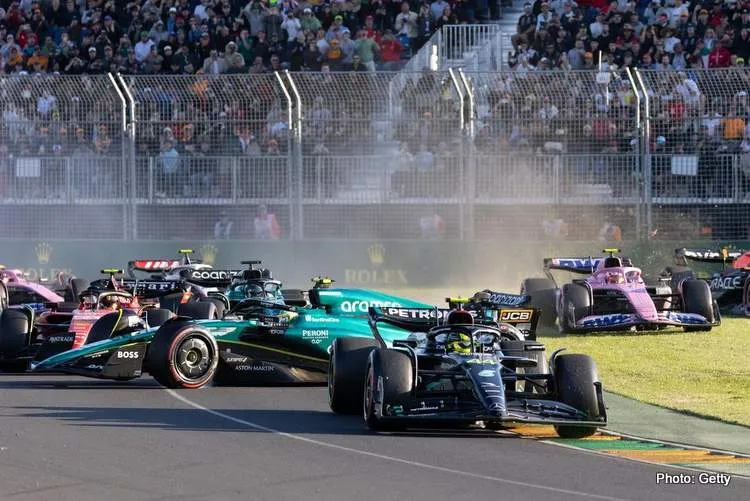 melbourne race restart 2 2023