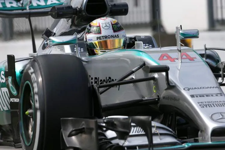mercedes monza 2015 09 04 09 27 56 am