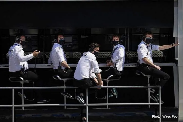 mercedes pit wall turkish grand prix
