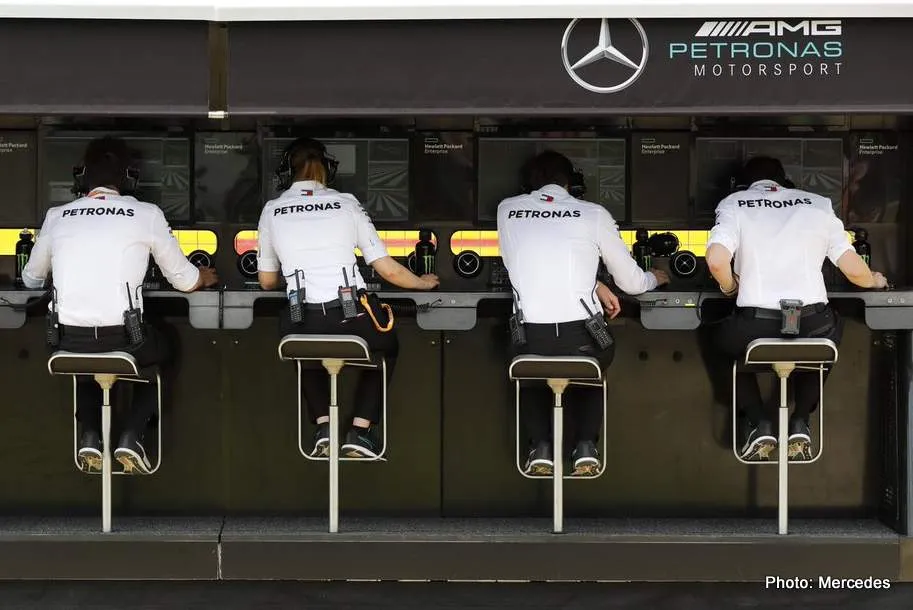 mercedes pitwall