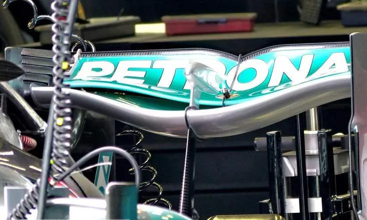 mercedes rear wing