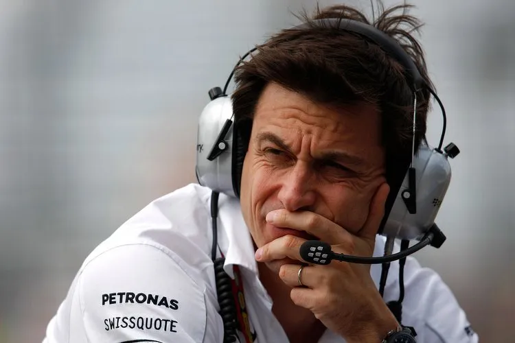 mercedes toto wolff