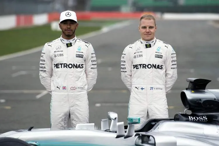mercedes w08 silverstone 2