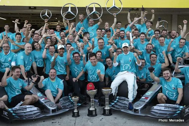 mercedes world champions 001