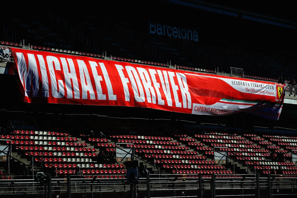 michaelschumacherf1wintertestingbarcelonarzazcrnjvdux