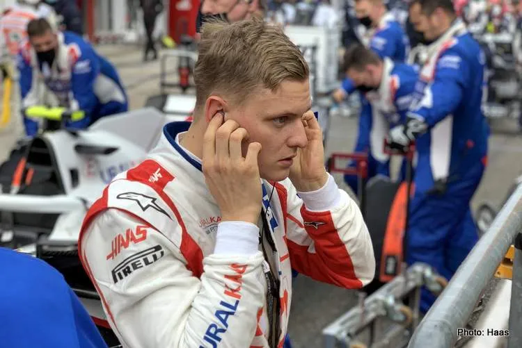 mick schumacher imola restart haas team grid