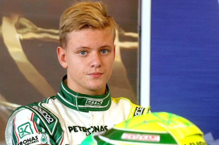 mick schumacher rex 001