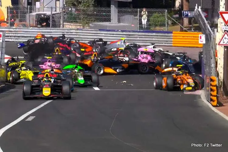 monaco f2 crash