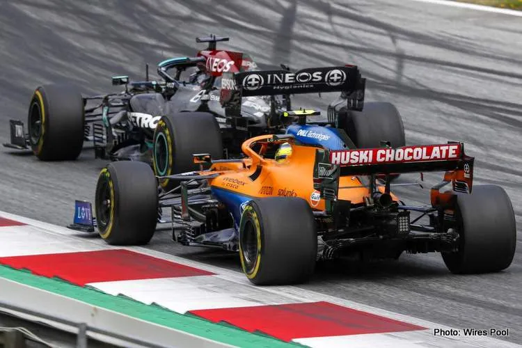norris versus hamilton at austrian grand prix