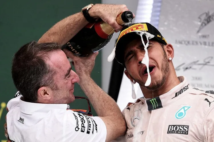 paddy lowe f1 lewis hamilton mercedes grandprixusahm jlunrj8 x