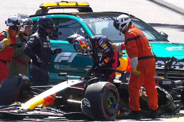 perez crash qualifying monaco 2023 f1 car 001