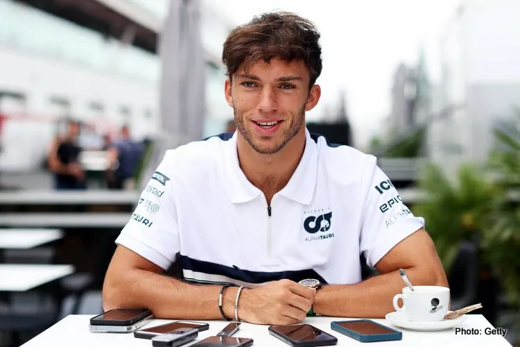 pierre gasly 2023 alphatauri