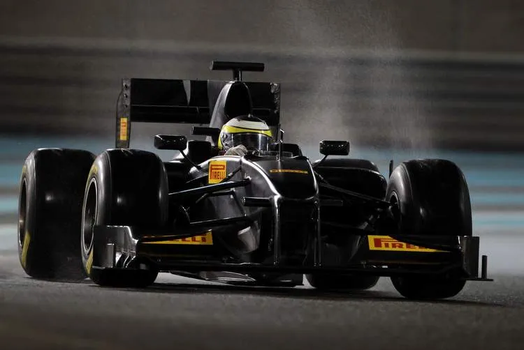 pirelli tyre test abudhabi 20110118 12 1