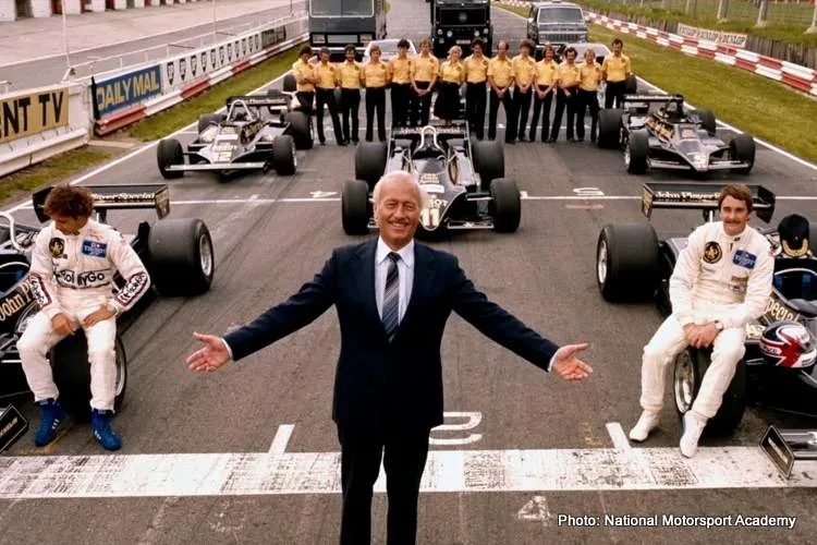potd colin chapman f1 lotus