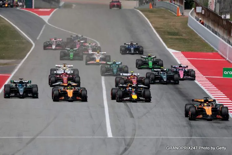 race start barcelona 2025
