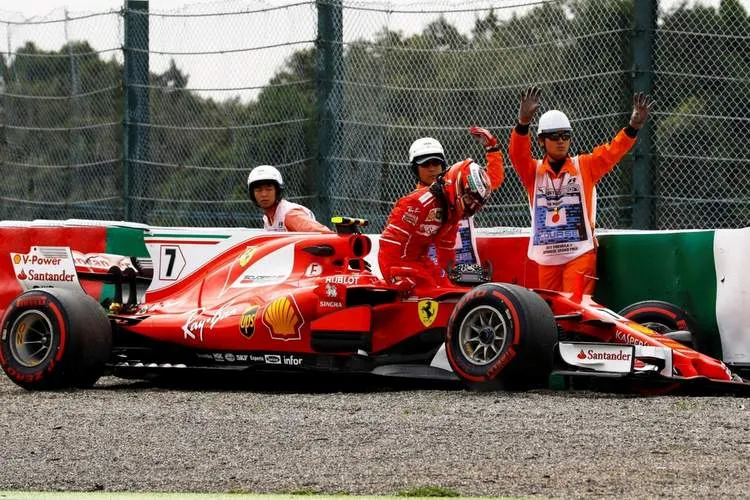 raikkonen crash