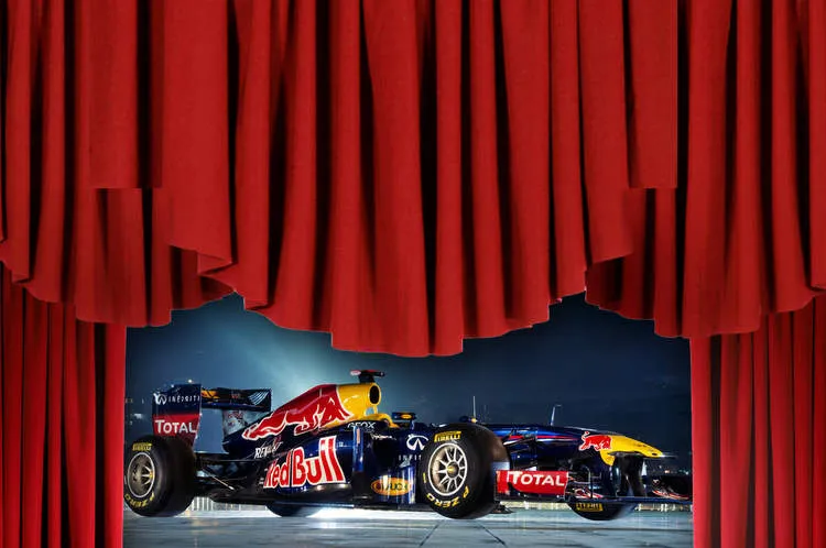 red bull final curtain