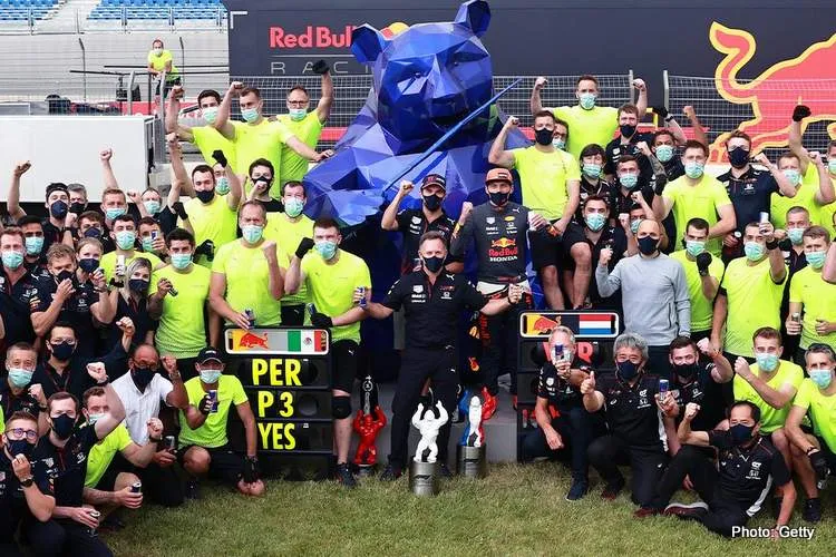 red bull horner celebrate french grand prix f1 victory