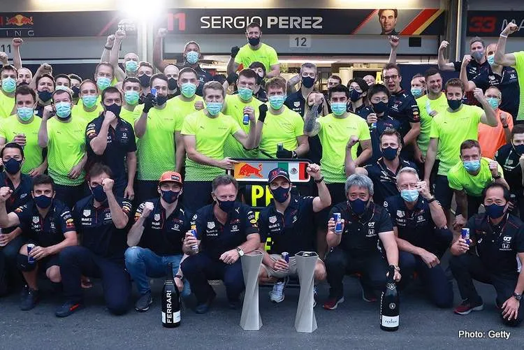 red bull sergio perez max verstappen celebrate azerbaijan grand prix victory f1 baku