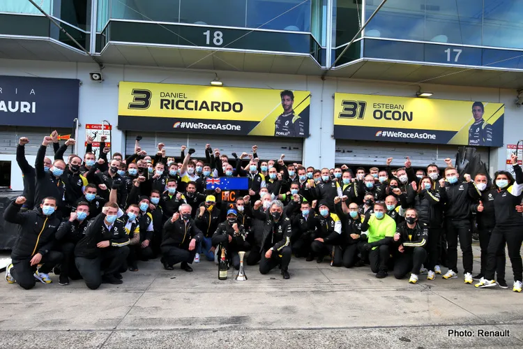 renaultpodium