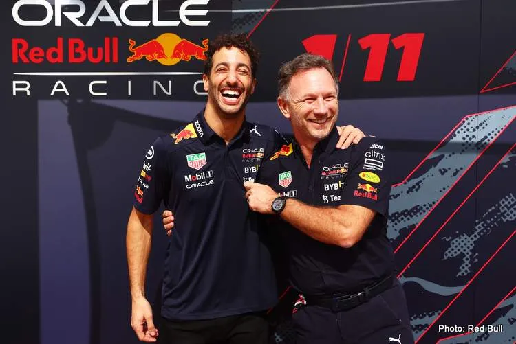 ricciardo horner 2022