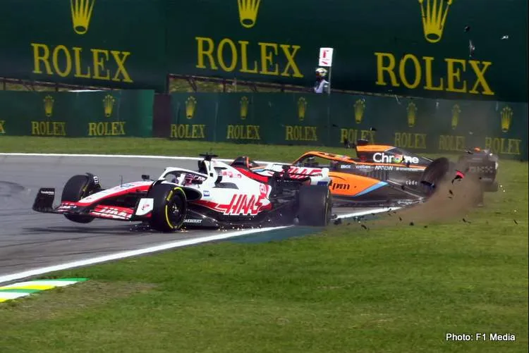 ricciardo magnussen sao paulo 2022