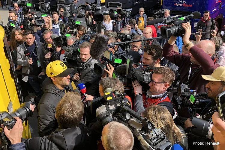 ricciardo media reporters tv interviews