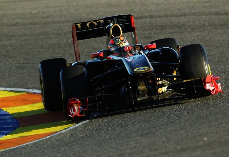 robert kubica f1 testing valencia day three gfk9jtmn3q x