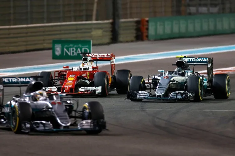 rosberg vettel hamilton abu dhabi
