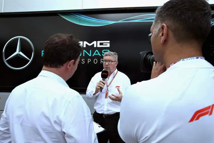 rossbrawntatacommunications2018f1innovationy6ji1s91om9x