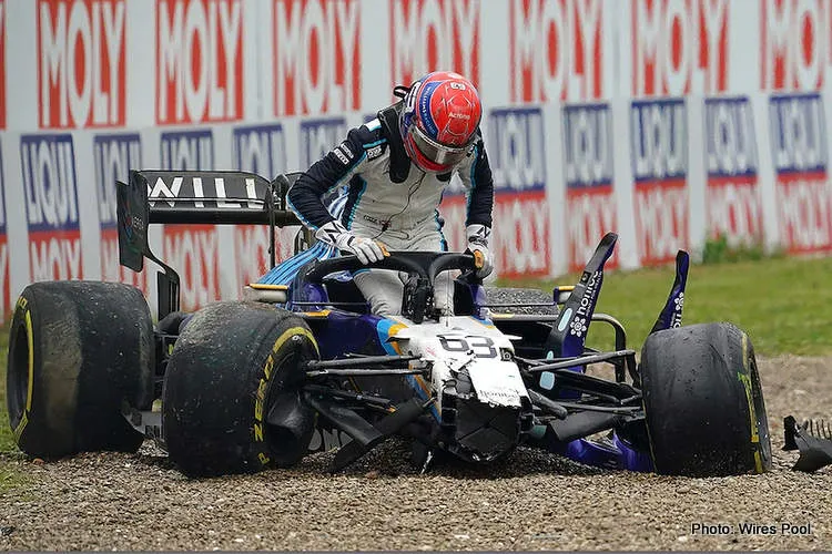 russell crash car imola williams mercedes wolff toto george