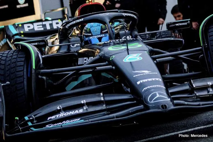 russell mercedes w14 shakedown 2023