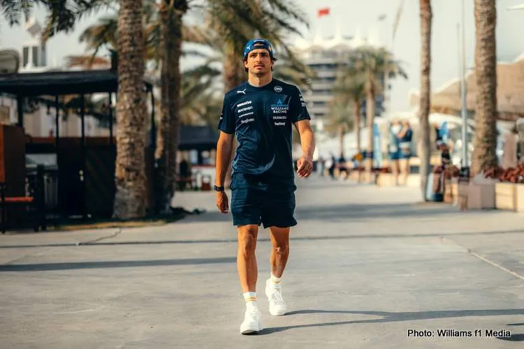 sainz racer