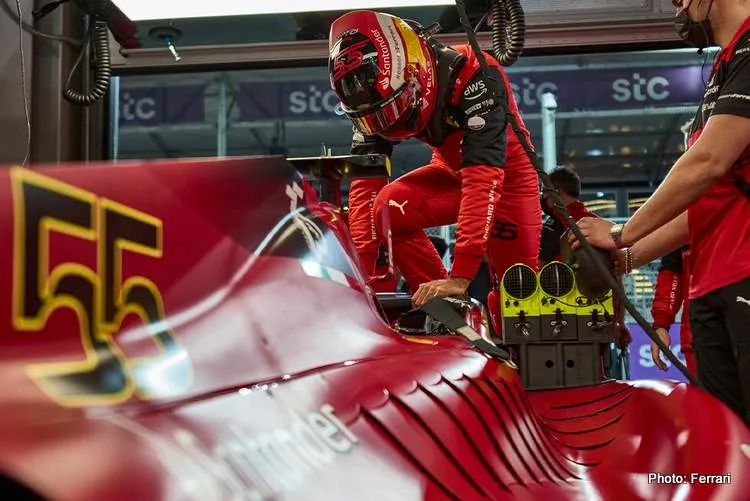 sainz saudi arabia race 2 2022