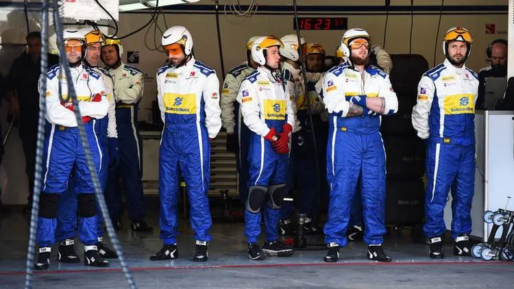 sauber mechanics