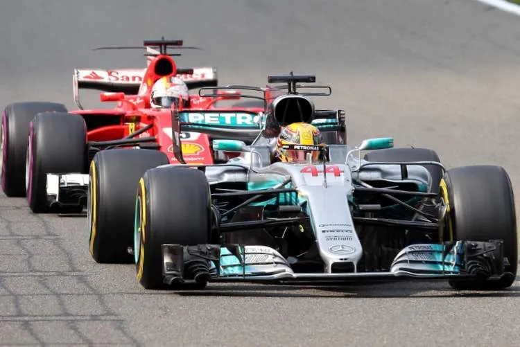 sebastian vettel lewis hamilton