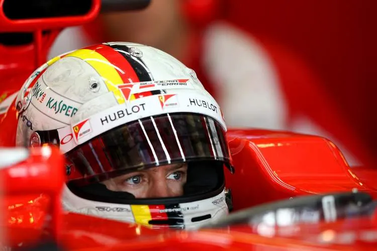sebastianvettelf1grandprixabudhabipracticegltckkqt egx